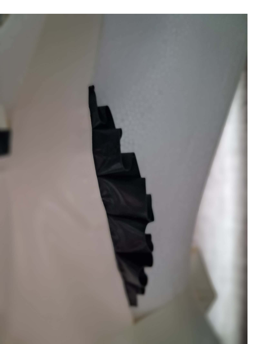 Deluxe Frilly Latex Bib Apron